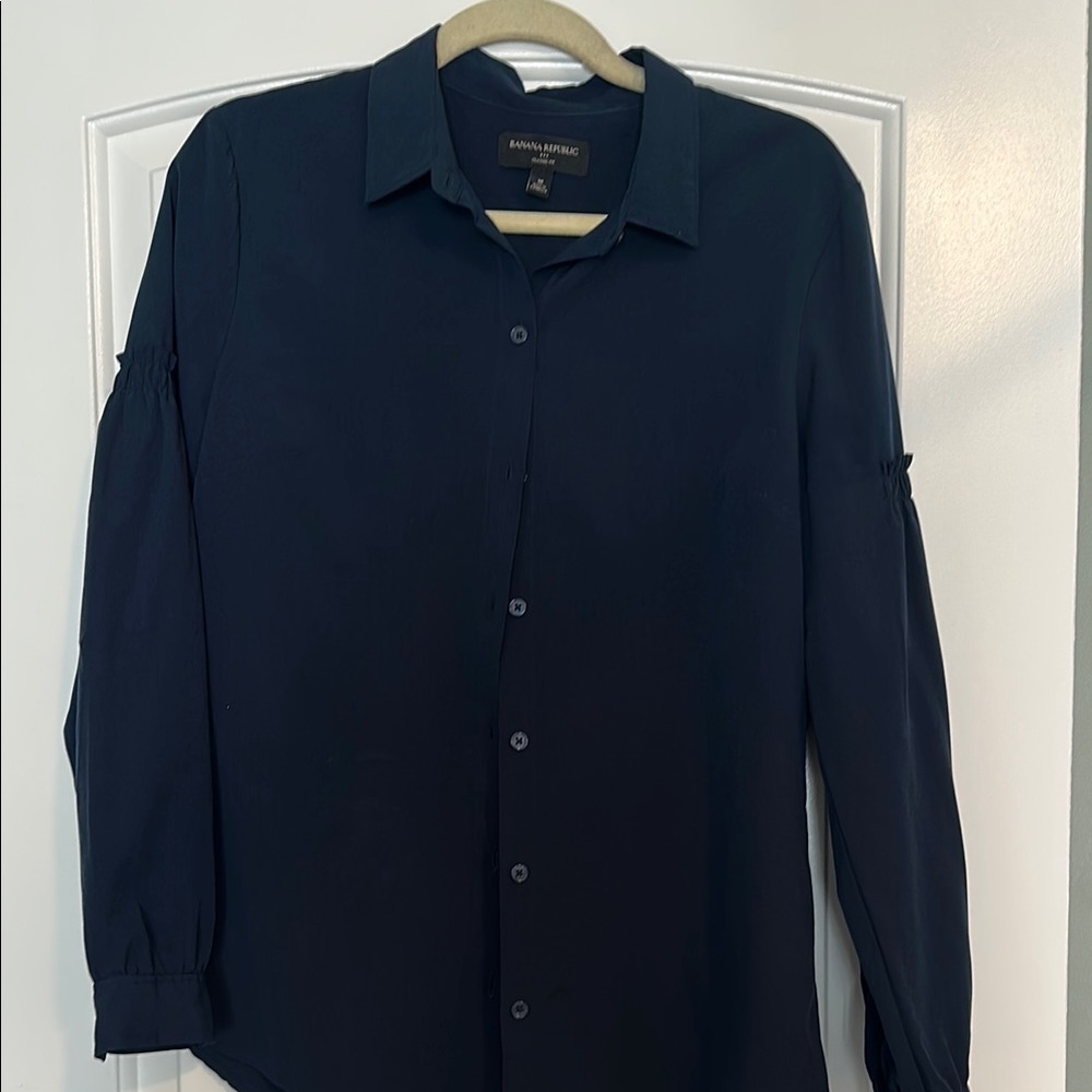 Banana Republic Blue Casual Button Down Shirt